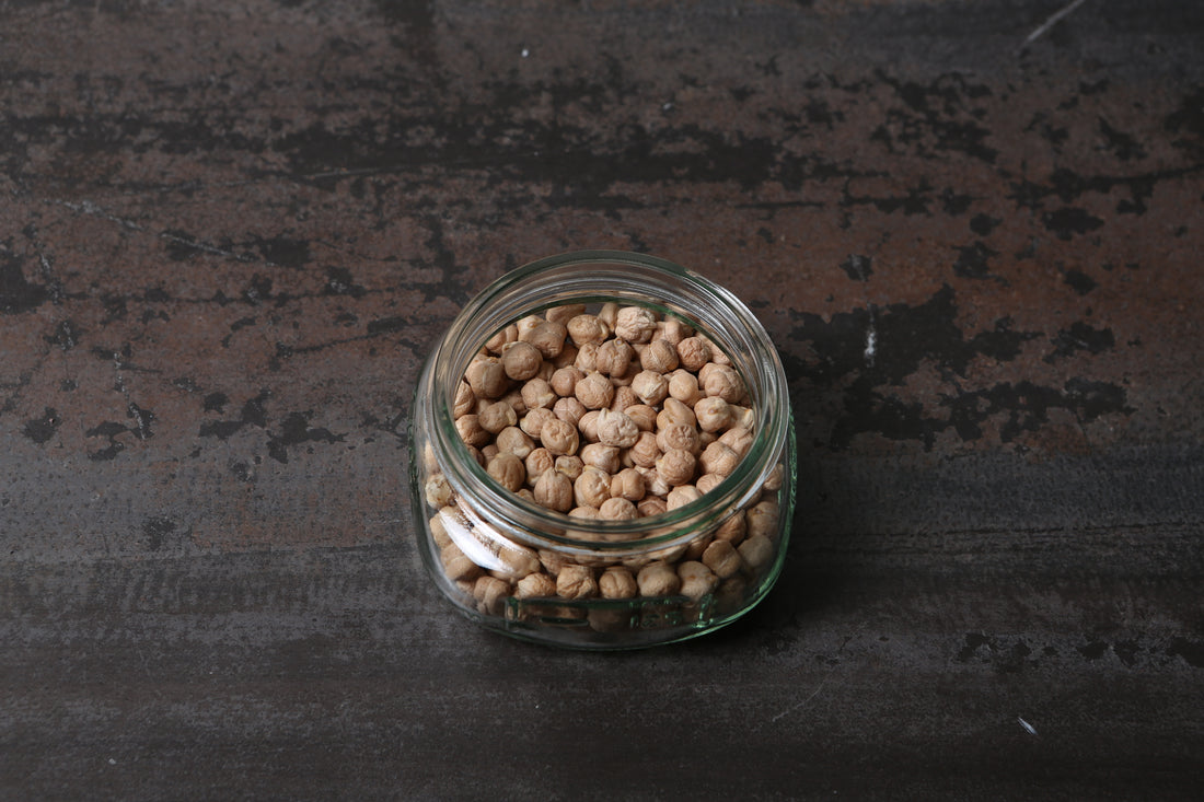 Sweet Chickpea Arugula Salad